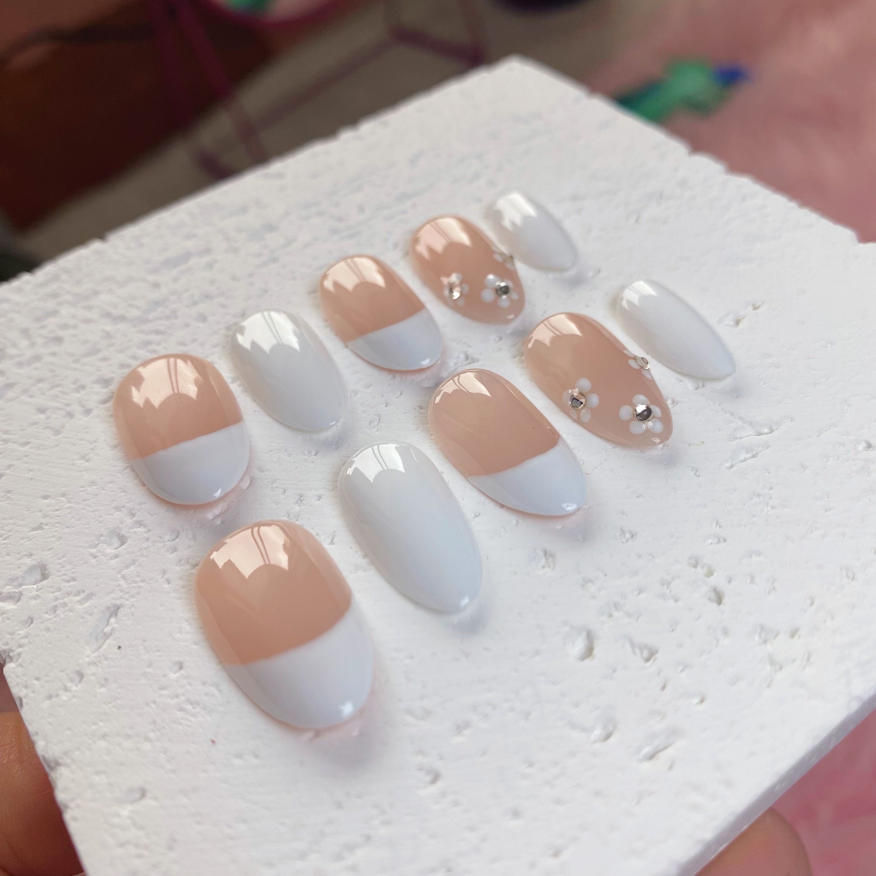 French Tip (Flower)
