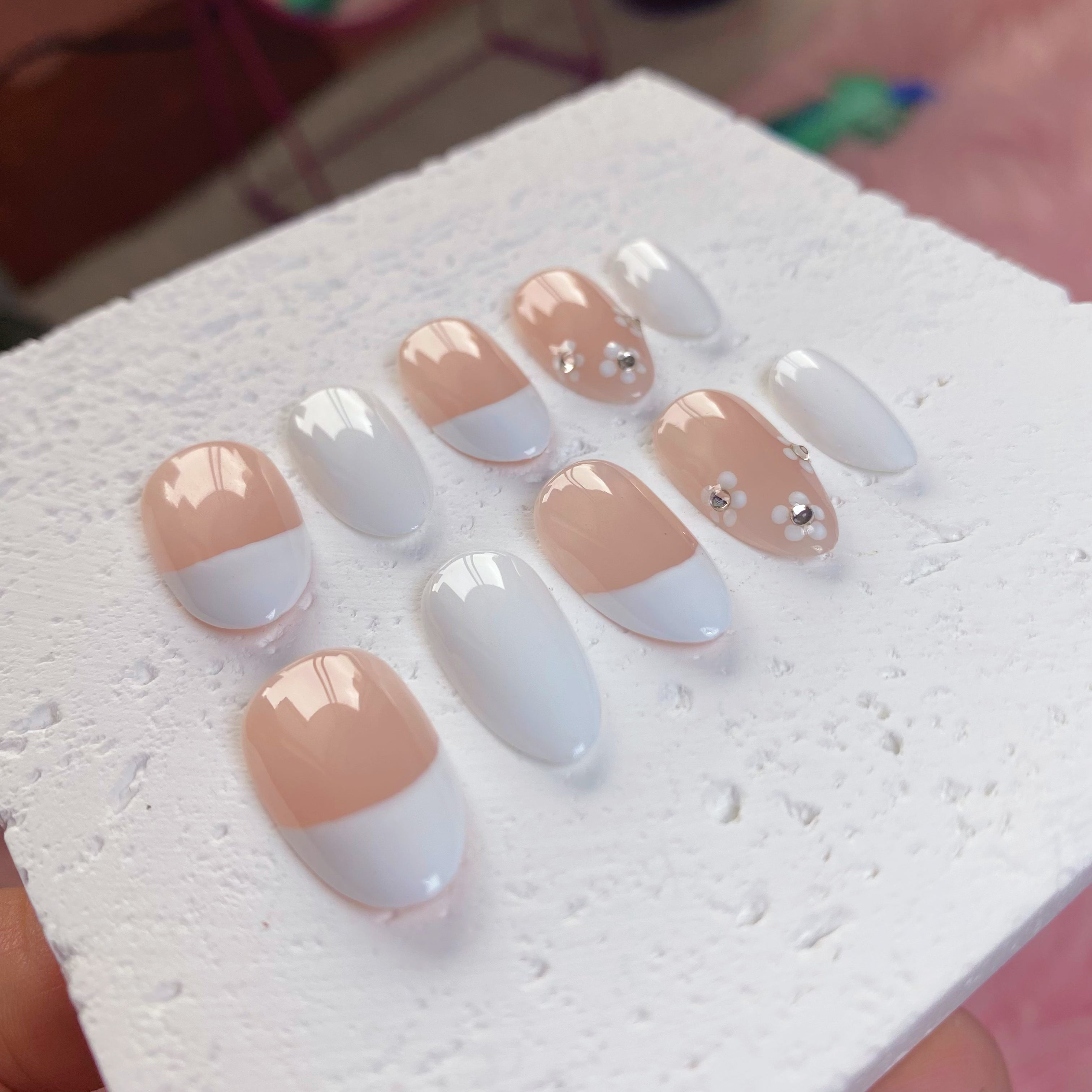 French Tip (Flower)