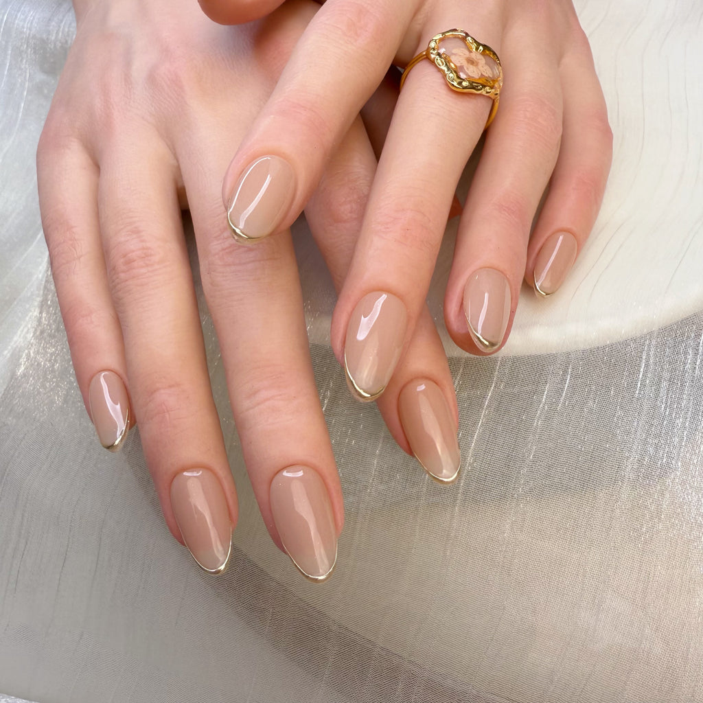 Classic Lady-Short Almond