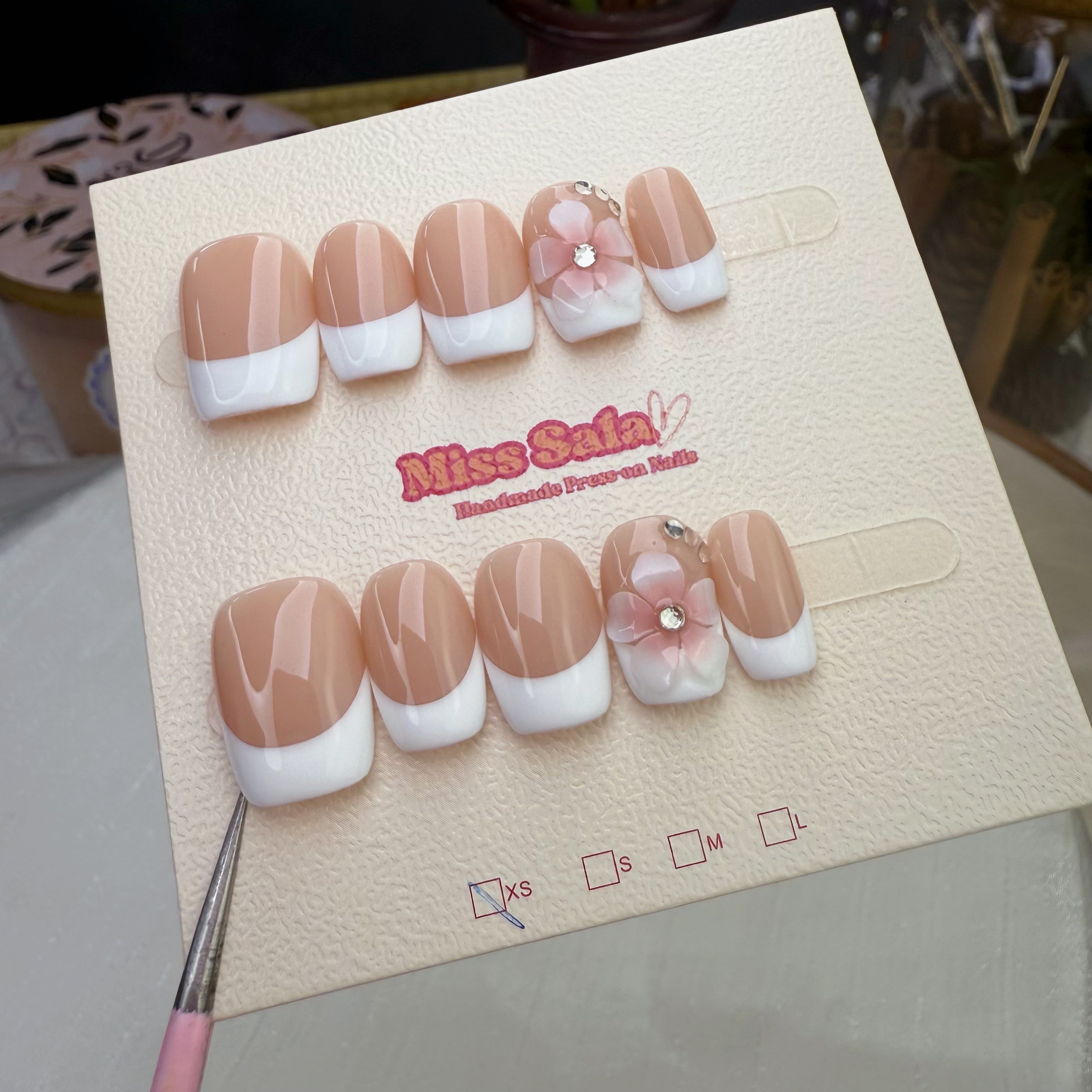 Sweet Sakura Frenchie