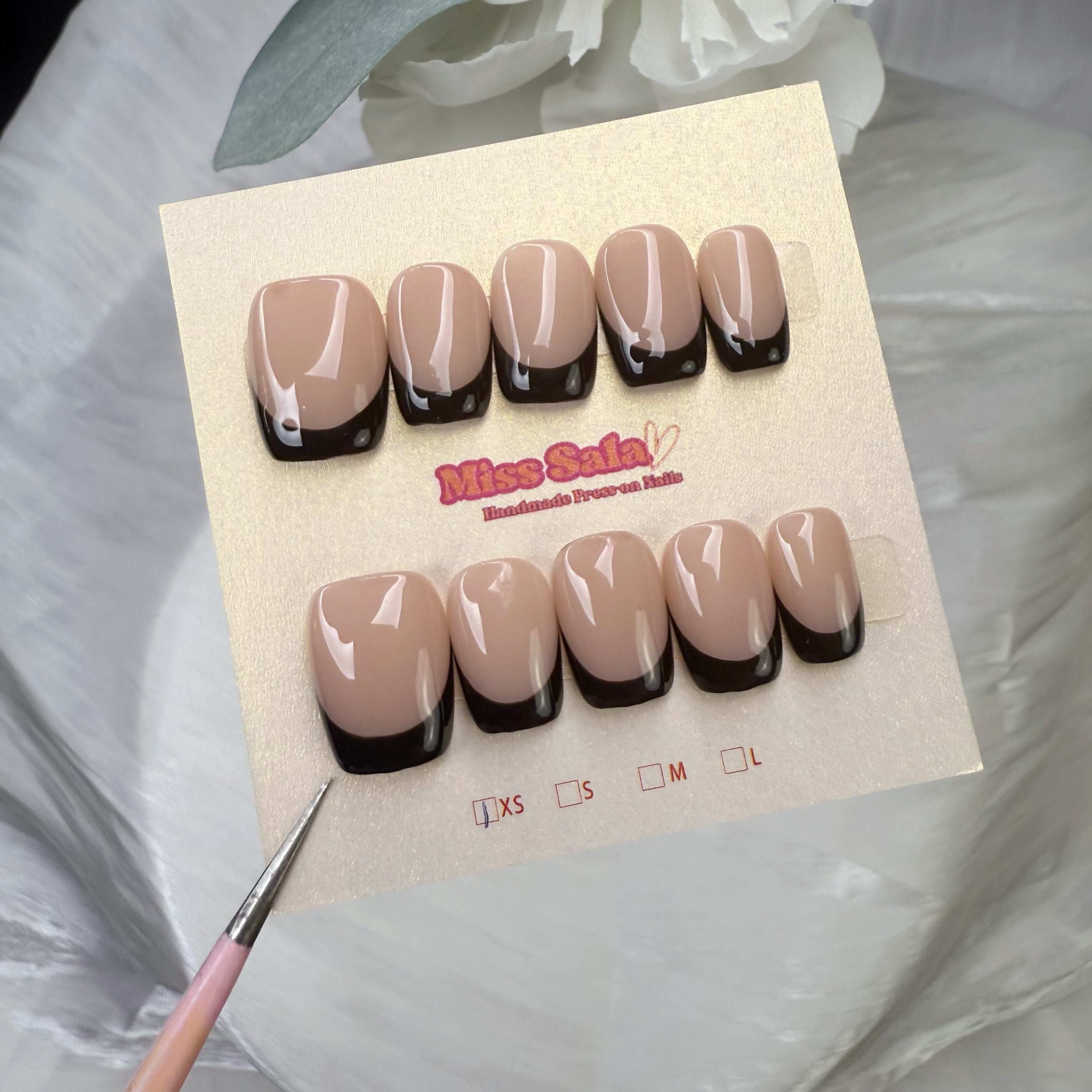 Black French Tip (Short Square)