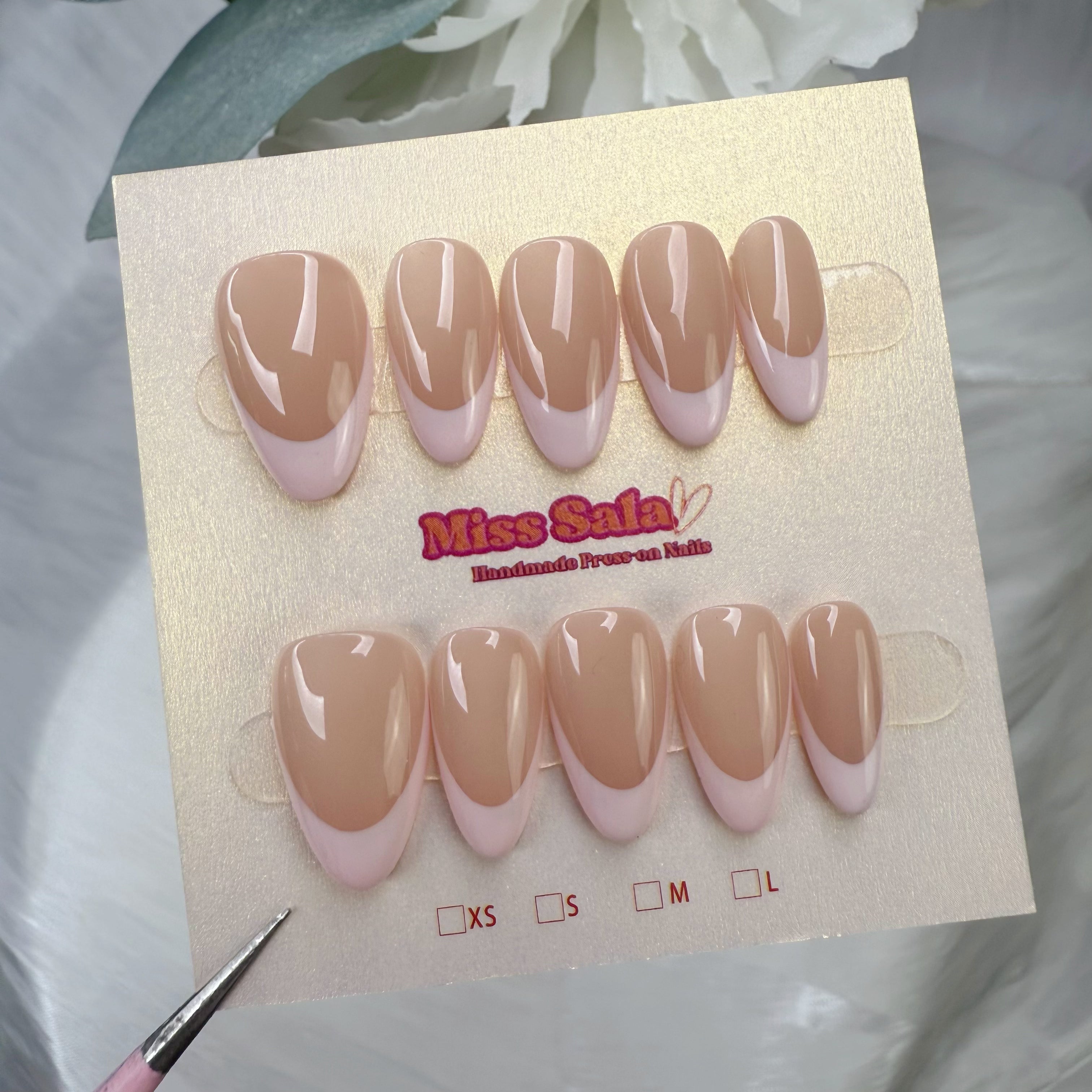 Pink French Tip (Short Almond)