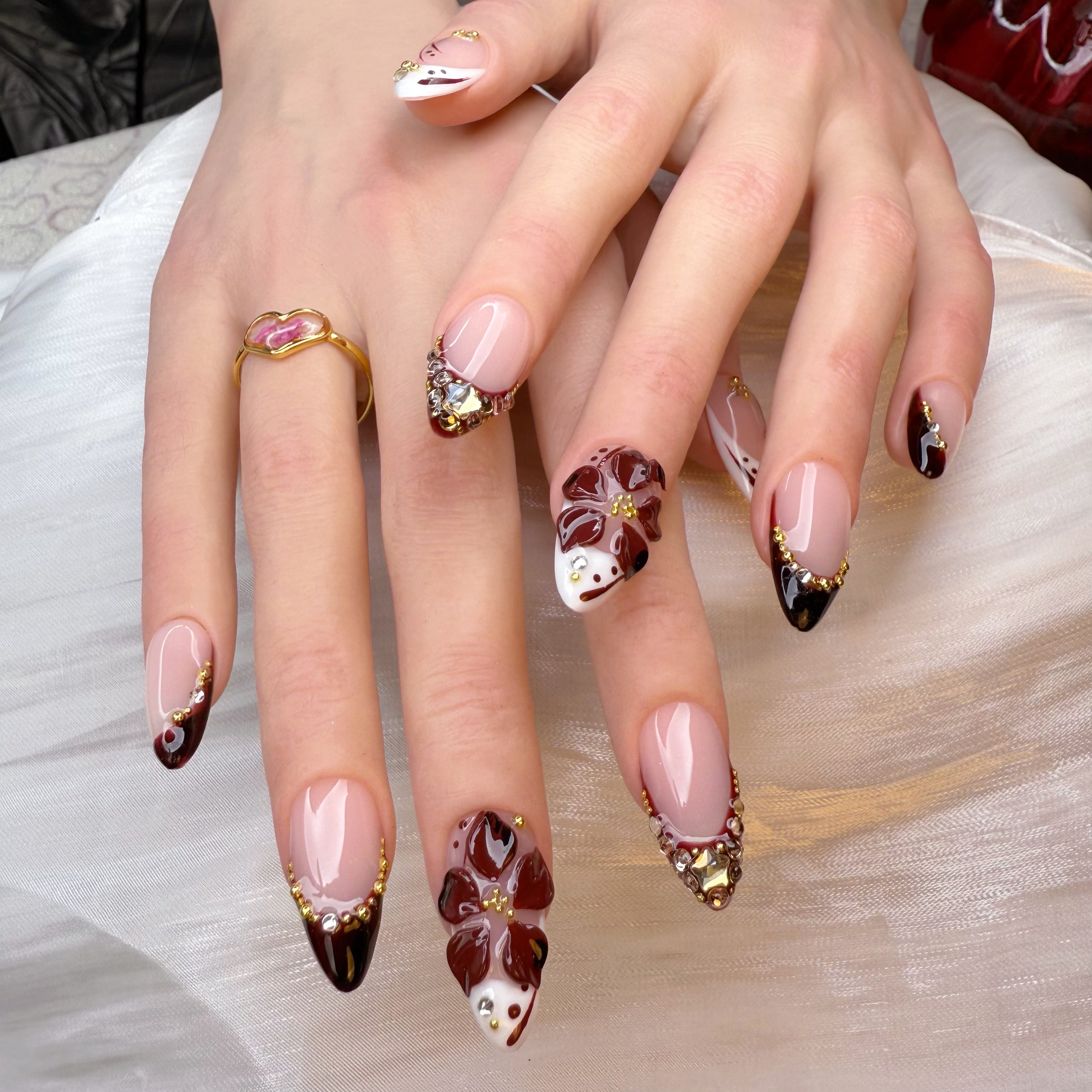 Red wine Flower Book